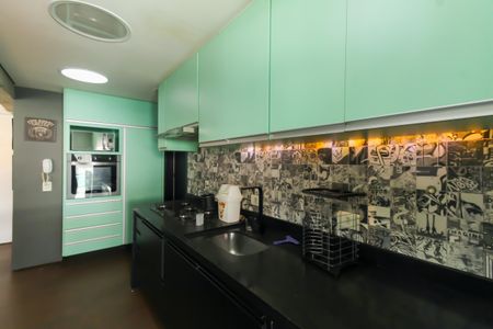 Apartamento à venda com 102m², 1 quarto e 2 vagasCozinha