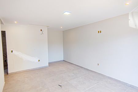 Casa à venda com 210m², 4 quartos e 4 vagasSuíte 3