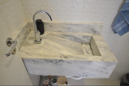 Casa à venda com 150m², 3 quartos e 2 vagasBanheiro de serviço