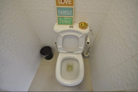 Casa à venda com 150m², 3 quartos e 2 vagasBanheiro de serviço