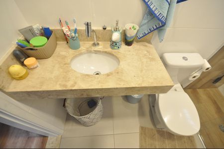 Casa à venda com 150m², 3 quartos e 2 vagasBanheiro da Suíte 2