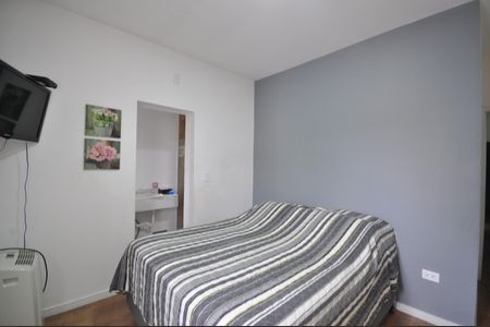 Casa à venda com 150m², 3 quartos e 2 vagasSuíte 1