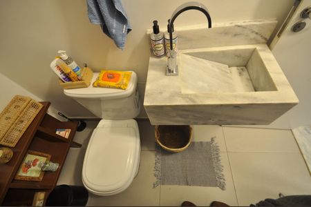 Casa à venda com 150m², 3 quartos e 2 vagasLavabo