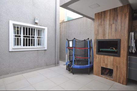 Casa à venda com 150m², 3 quartos e 2 vagasQuintal