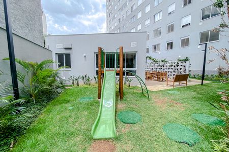 Apartamento à venda com 36m², 2 quartos e sem vagaÁrea comum - Playground