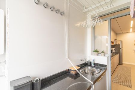 Apartamento à venda com 103m², 2 quartos e 1 vagaÁrea de Serviço