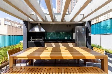 Apartamento à venda com 103m², 2 quartos e 1 vagaÁrea comum - Churrasqueira