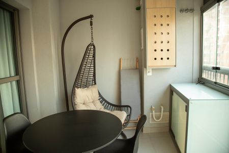 Varanda de kitnet/studio à venda com 1 quarto, 31m² em Jardim das Acacias, São Paulo