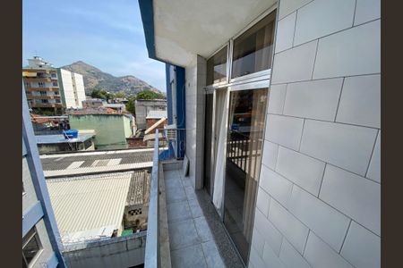 Apartamento à venda com 62m², 1 quarto e 1 vaga Apartamento à venda com 62m², 1 quarto e 1 vagaVaranda
