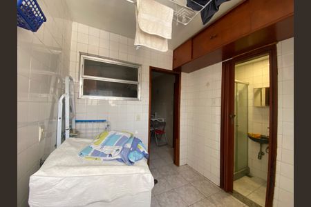 Apartamento à venda com 62m², 1 quarto e 1 vaga Apartamento à venda com 62m², 1 quarto e 1 vagaÁrea de Serviço