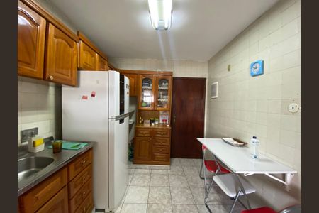 Apartamento à venda com 62m², 1 quarto e 1 vaga Apartamento à venda com 62m², 1 quarto e 1 vagaCozinha