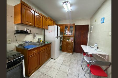 Apartamento à venda com 62m², 1 quarto e 1 vaga Apartamento à venda com 62m², 1 quarto e 1 vagaCozinha