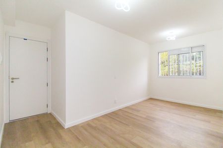 Sala de apartamento para alugar com 2 quartos, 41m² em Jardim Helian, São Paulo