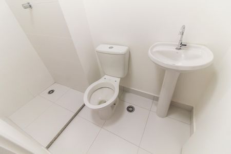 Apartamento para alugar com 41m², 2 quartos e sem vagaBanheiro