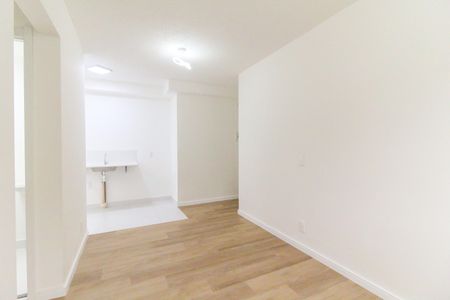 Sala de apartamento para alugar com 2 quartos, 41m² em Jardim Helian, São Paulo