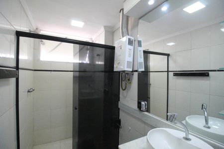 Apartamento à venda com 76m², 2 quartos e 1 vagaBanheiro