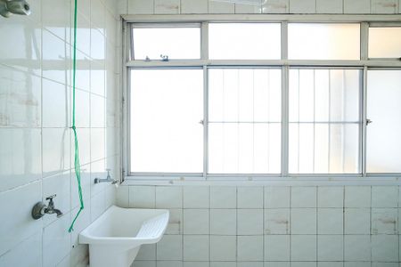 Apartamento à venda com 72m², 2 quartos e 1 vagaÁrea de serviço