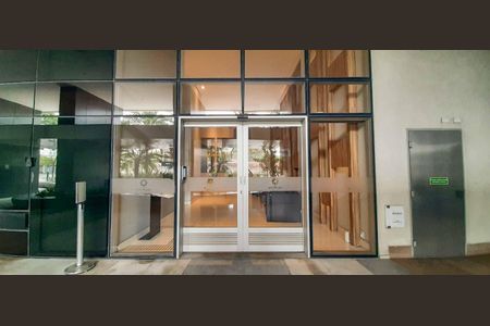 Apartamento à venda com 33m², 1 quarto e 1 vaga Apartamento à venda com 33m², 1 quarto e 1 vagaFachada do Prédio