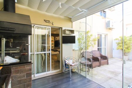 Casa de condomínio para alugar com 230m², 3 quartos e 3 vagasEspaço Gourmet