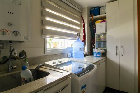 Casa de condomínio para alugar com 230m², 3 quartos e 3 vagasÁrea de Serviço