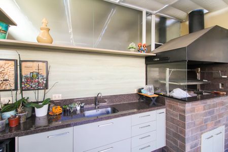 Casa de condomínio para alugar com 230m², 3 quartos e 3 vagasEspaço Gourmet