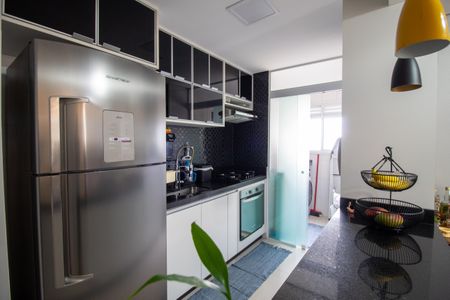 Apartamento à venda com 70m², 3 quartos e 2 vagas Apartamento à venda com 70m², 3 quartos e 2 vagasCozinha