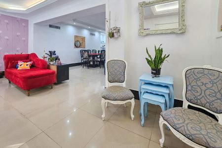 Apartamento para alugar com 186m², 3 quartos e 1 vagaSala