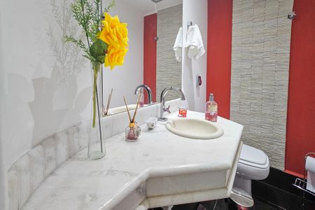 Apartamento para alugar com 186m², 3 quartos e 1 vagaLavabo