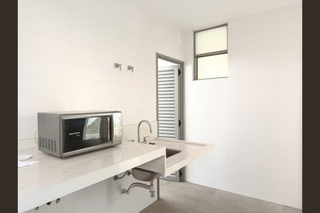 Casa à venda com 504m², 4 quartos e 4 vagas Casa à venda com 504m², 4 quartos e 4 vagasÁrea de Serviço