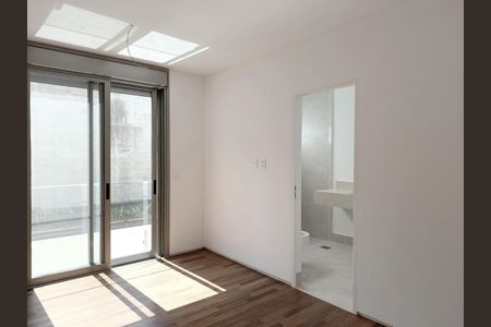 Casa à venda com 504m², 4 quartos e 4 vagas Casa à venda com 504m², 4 quartos e 4 vagasSuíte 2