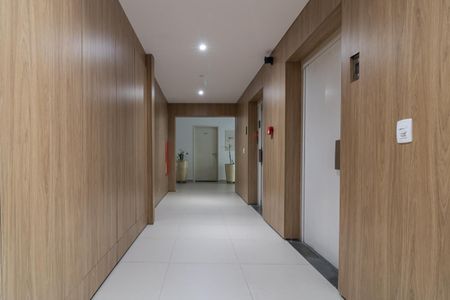 Apartamento à venda com 40m², 1 quarto e 1 vagaÁrea comum
