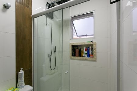 Casa à venda com 149m², 3 quartos e 3 vagasBanheiro da Suíte 1