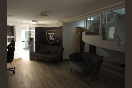 Sala de casa à venda com 3 quartos, 213m² em Bonfim, Osasco