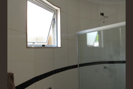 Casa à venda com 213m², 3 quartos e 1 vagaBanheiro da Suíte