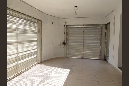 Casa à venda com 213m², 3 quartos e 1 vagaGaragem