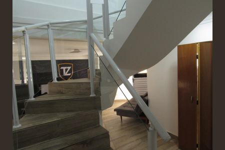 Sala de casa à venda com 3 quartos, 213m² em Bonfim, Osasco