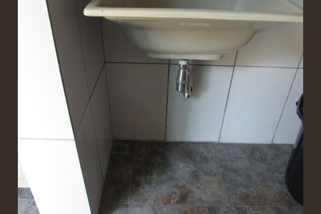 Casa à venda com 213m², 3 quartos e 1 vagaÁrea de Serviço