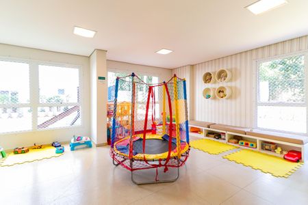 Apartamento à venda com 154m², 3 quartos e 2 vagas Apartamento à venda com 154m², 3 quartos e 2 vagasÁrea comum - Brinquedoteca