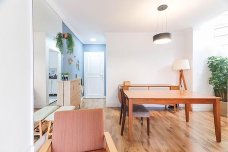 Apartamento à venda com 154m², 3 quartos e 2 vagas Apartamento à venda com 154m², 3 quartos e 2 vagasSala