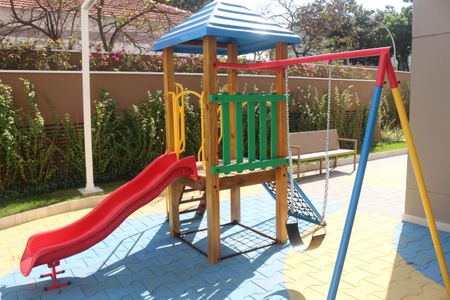 Apartamento à venda com 85m², 2 quartos e 3 vagasÁrea comum - Playground