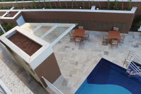 Apartamento à venda com 85m², 2 quartos e 3 vagasÁrea comum - Piscina