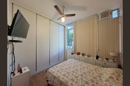 Quarto 1 de apartamento à venda com 2 quartos, 76m² em Laranjeiras, Rio de Janeiro