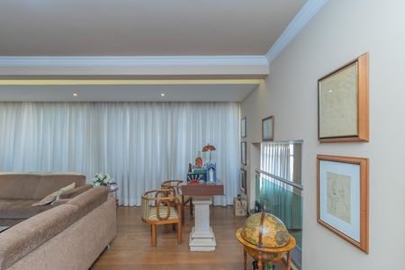 Sala de apartamento à venda com 4 quartos, 192m² em São Lucas, Belo Horizonte