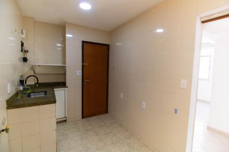 Apartamento à venda com 60m², 2 quartos e 1 vaga Apartamento à venda com 60m², 2 quartos e 1 vagaCozinha