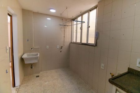 Apartamento à venda com 60m², 2 quartos e 1 vaga Apartamento à venda com 60m², 2 quartos e 1 vagaÁrea de Serviço