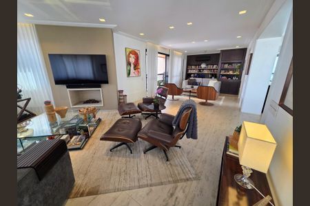 Apartamento à venda com 270m², 4 quartos e 4 vagasSala