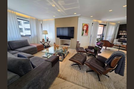 Sala de apartamento à venda com 4 quartos, 270m² em Paraíso, São Paulo