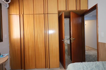 Apartamento para alugar com 172m², 4 quartos e 2 vagasSuíte 3