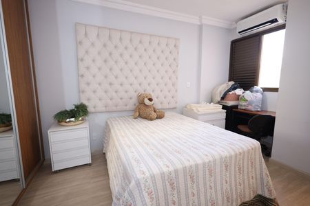 Apartamento para alugar com 172m², 4 quartos e 2 vagasSuíte 1