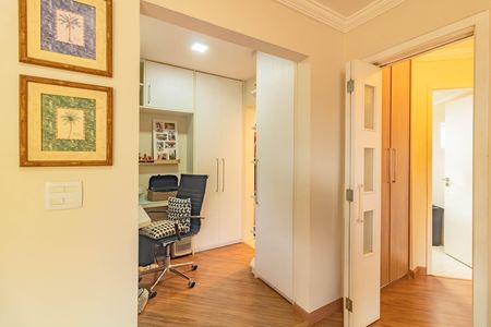 Apartamento à venda com 71m², 2 quartos e 1 vaga Apartamento à venda com 71m², 2 quartos e 1 vagaSala